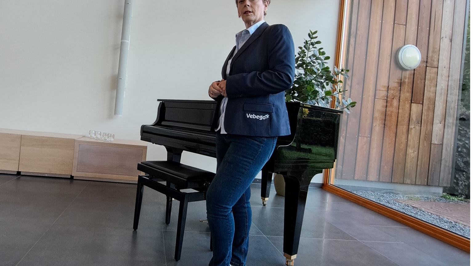 Brigitte Van Dartel (1) Vierkant